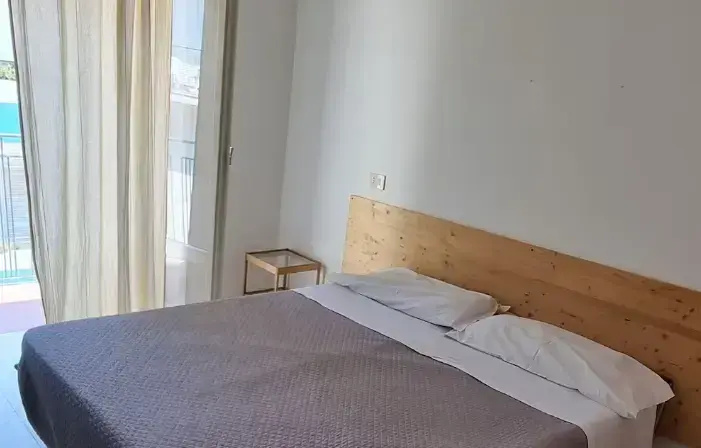 Double room (twin beds)