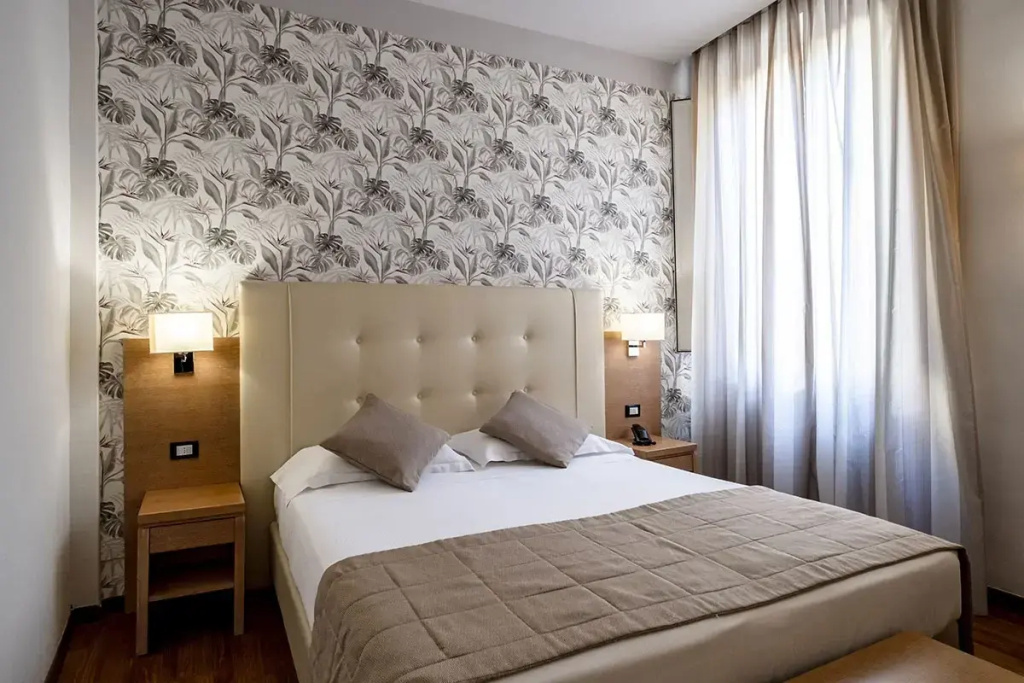 Superior Double room (full double bed)