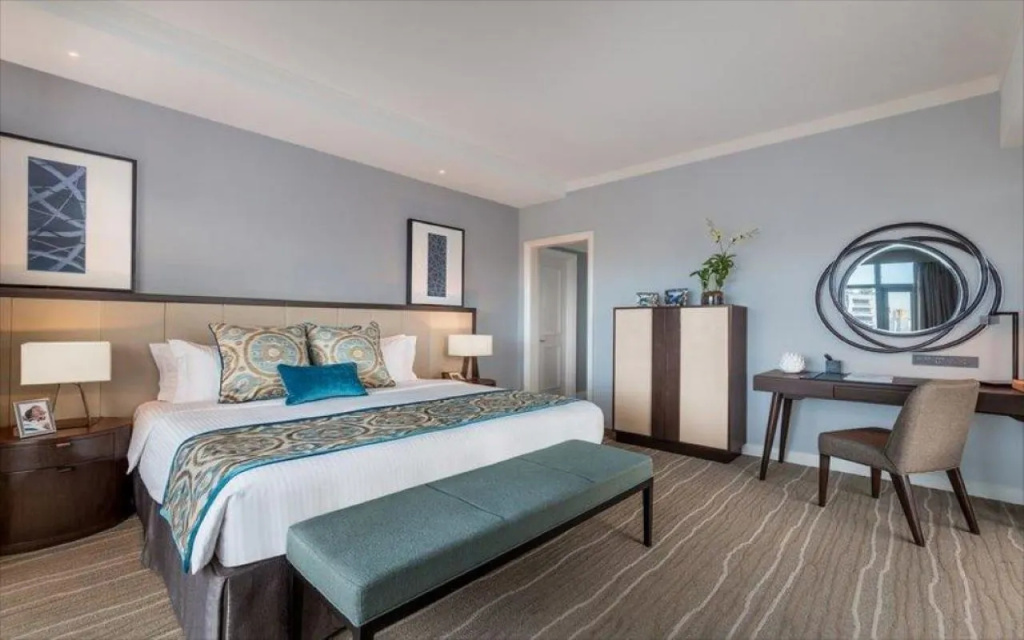 3 Bedrooms Sextuple Penthouse Suite