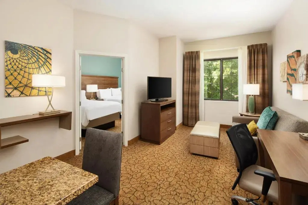 Staybridge Suites Durham/Chapel Hill by IHG - Chambres