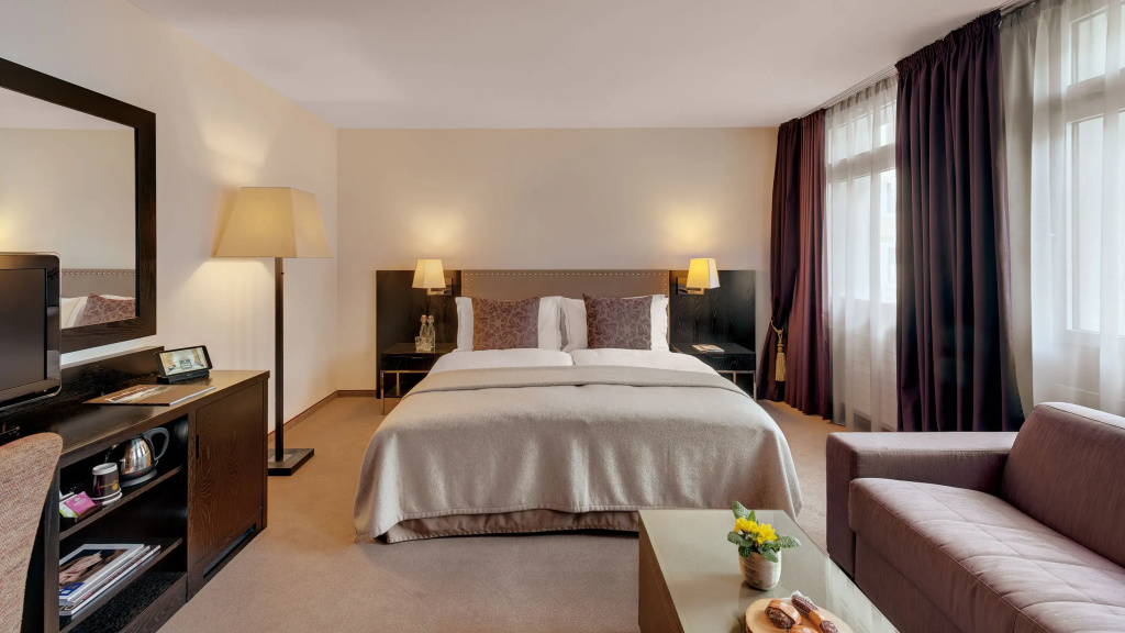 Deluxe Promenade Double room (full double bed)