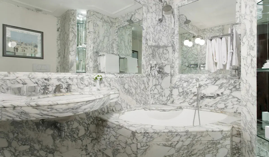 Hotel Lord Byron - Chambres