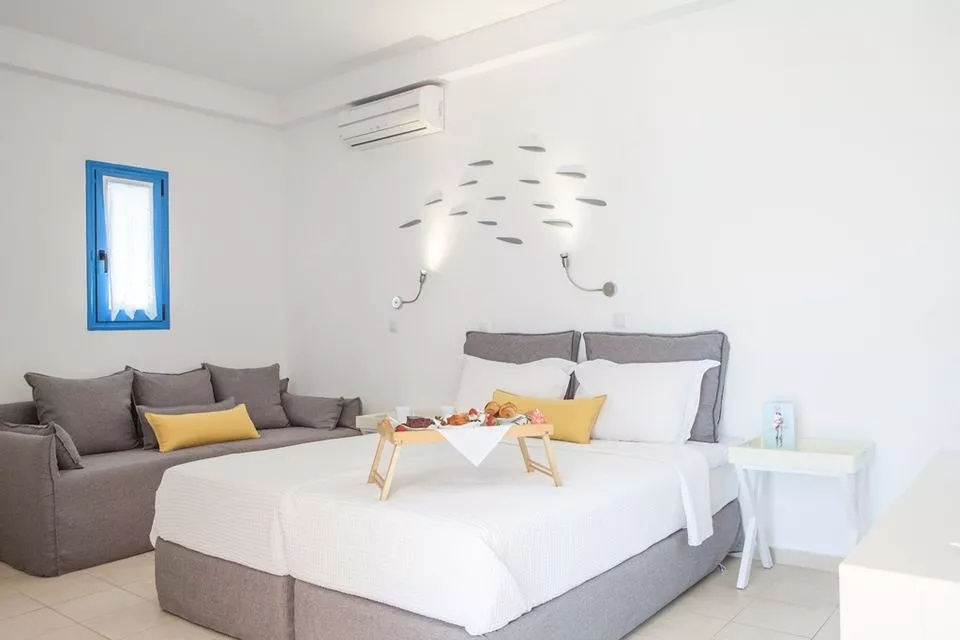 Classic Quadruple room