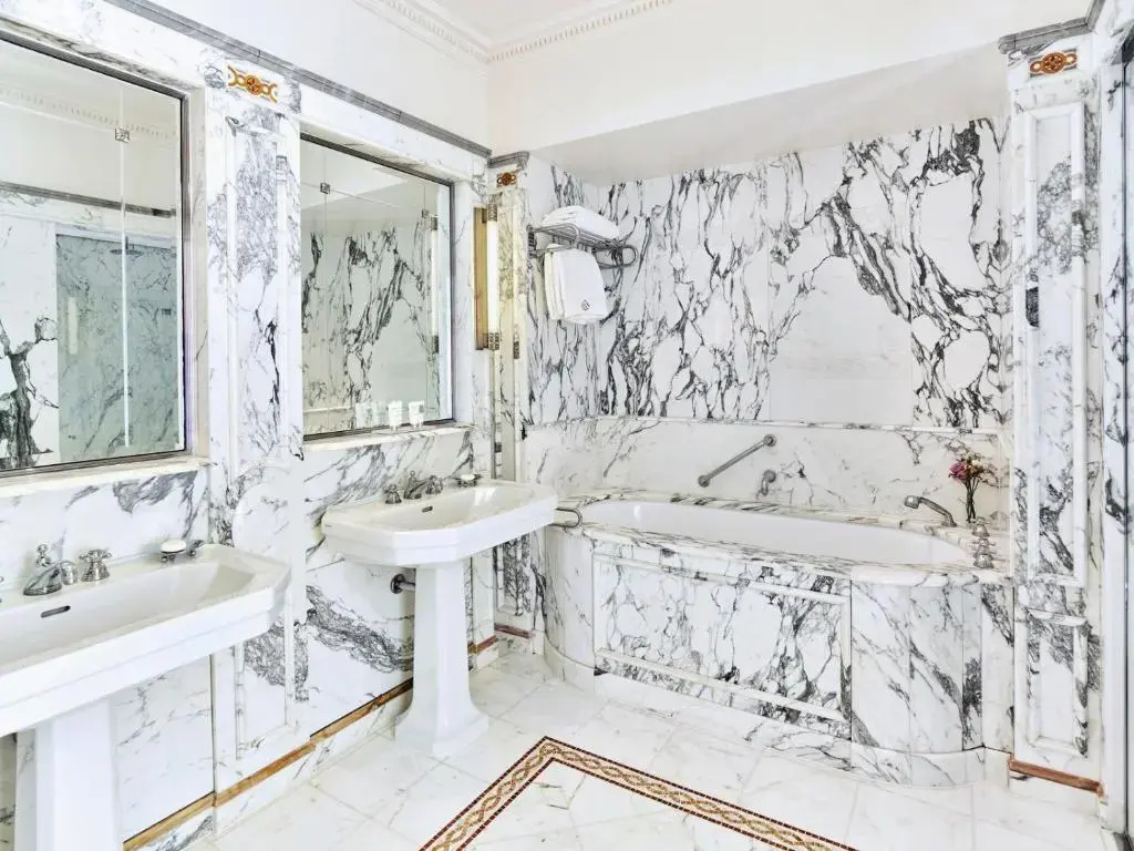 Le Meurice - Dorchester Collection 85