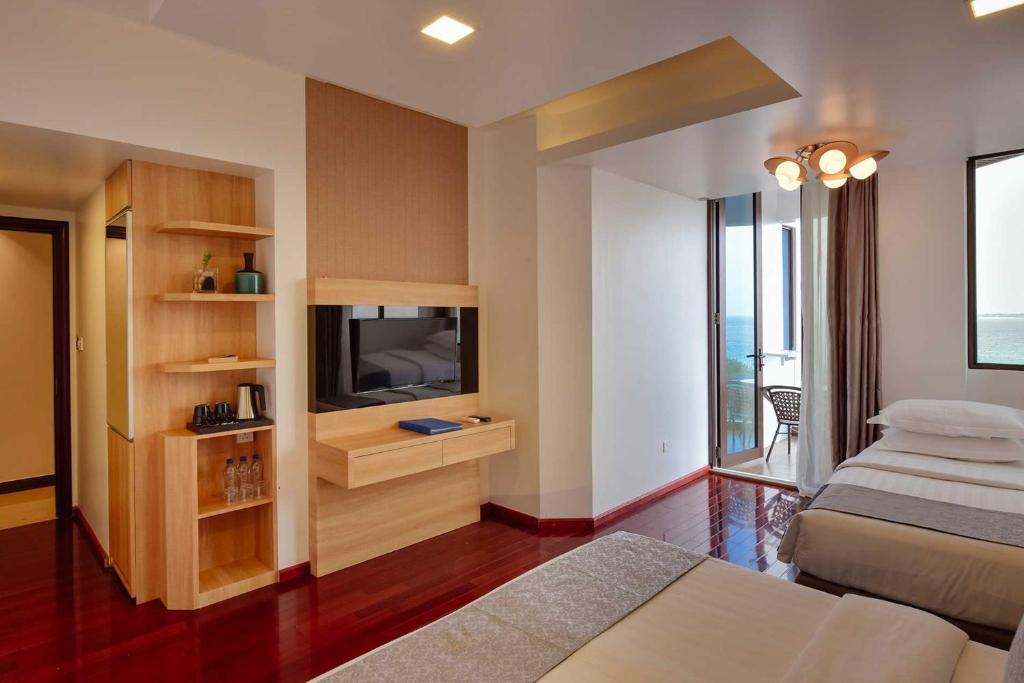 Arena Beach Hotel