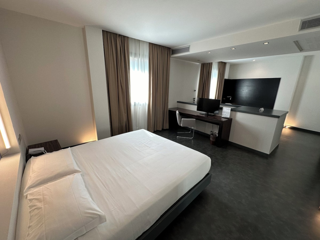 Cruise Hotel - Général
