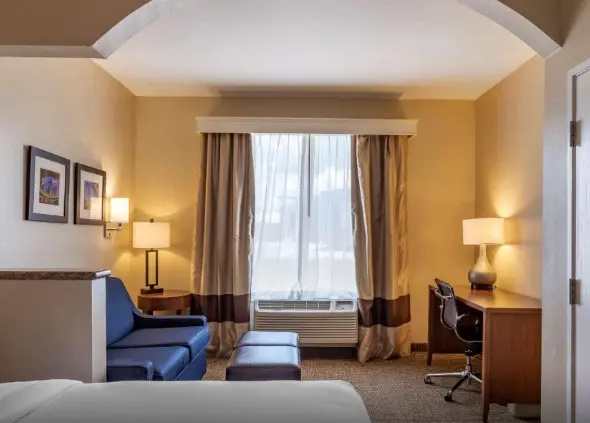 1 room Quadruple Suite