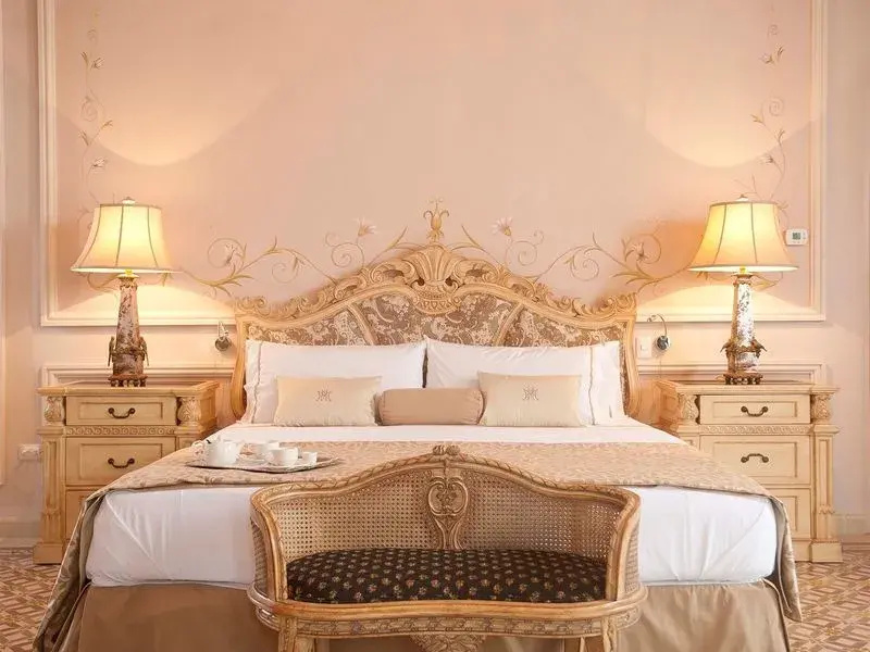 Master Double Suite (full double bed)