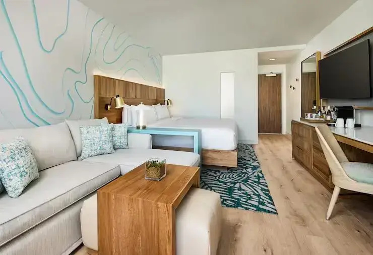 1 Bedroom Double Suite full double bed