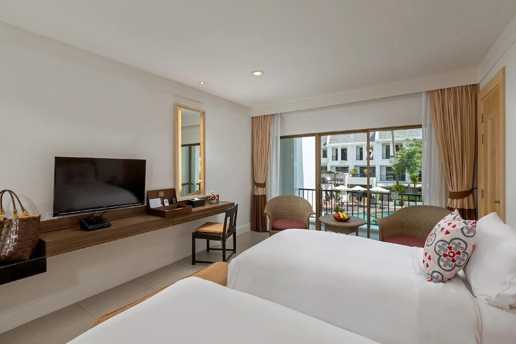 Sawaddi Patong Resort & Spa by Tolani - Chambres