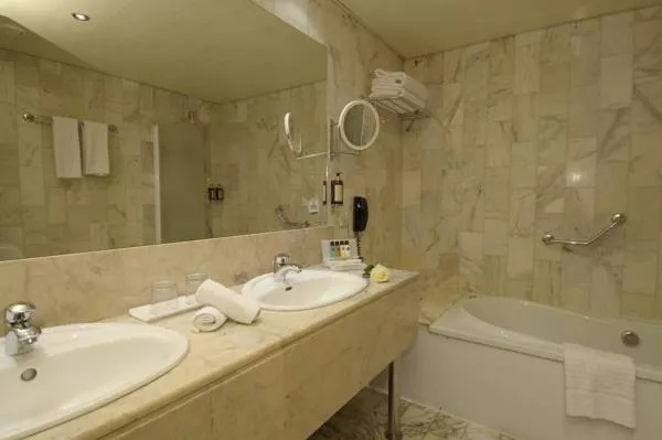 Castelli Hotel - Chambres