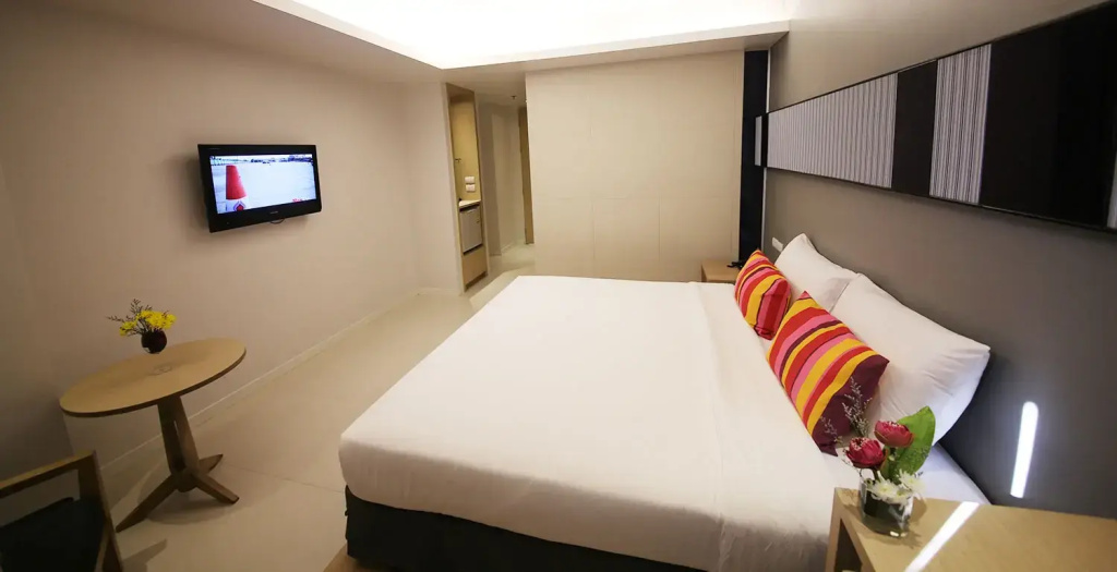 The Sun Xclusive Hotel Room Type - Sun Superior Double room (full double bed)