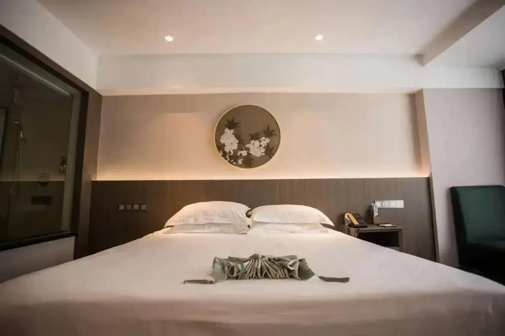 Discount Double room (full double bed)