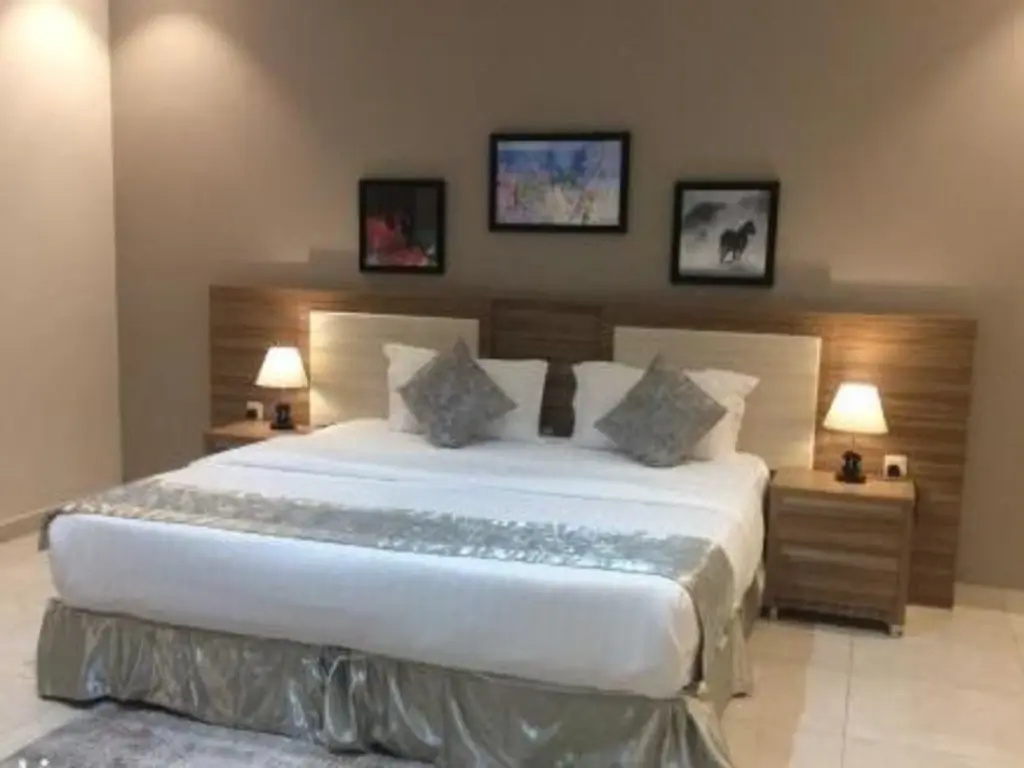 1 Bedroom Double Apartment (full double bed)
