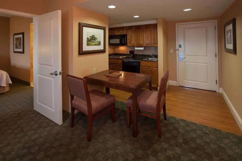 Homewood Suites by Hilton San Antonio North - Chambres