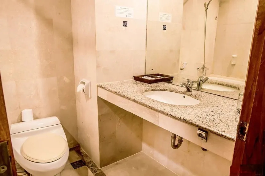Famous Hotel Kuta - Chambres