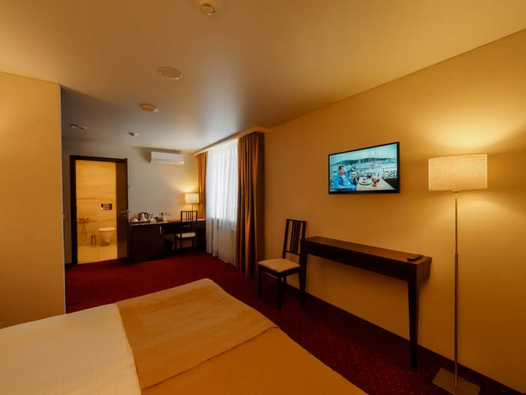 Superior Plus Double room (twin beds)