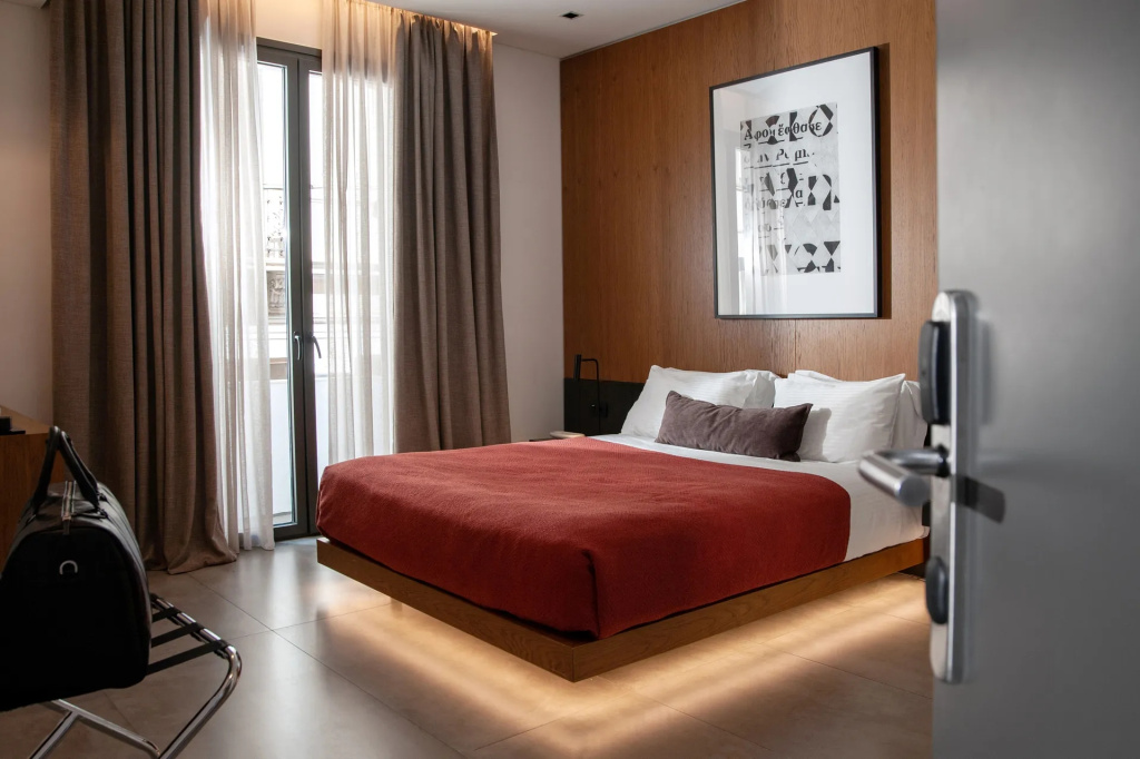 Classic Double room (full double bed)