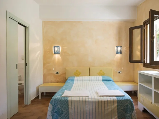 1 room Double Apartment (full double bed)