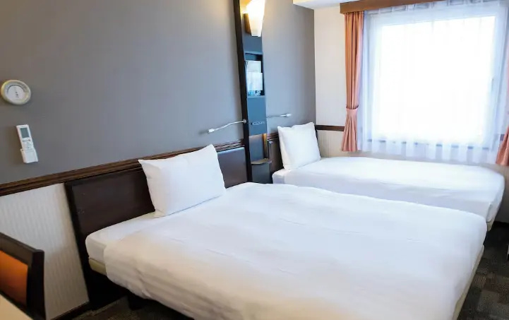 Toyoko Inn Shin Osaka Higashi Mikuni Station 사진 11