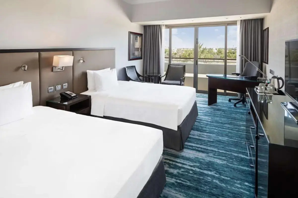 Superior Double room with pool view (twin beds)