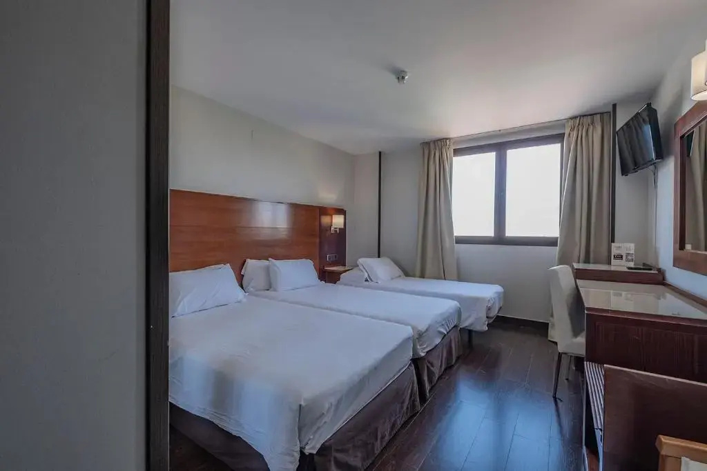 Classic Triple room