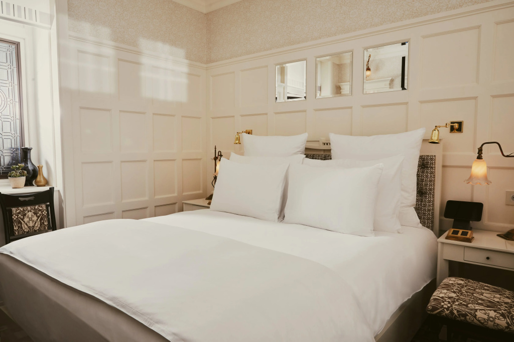Essentielle Double room (full double bed)