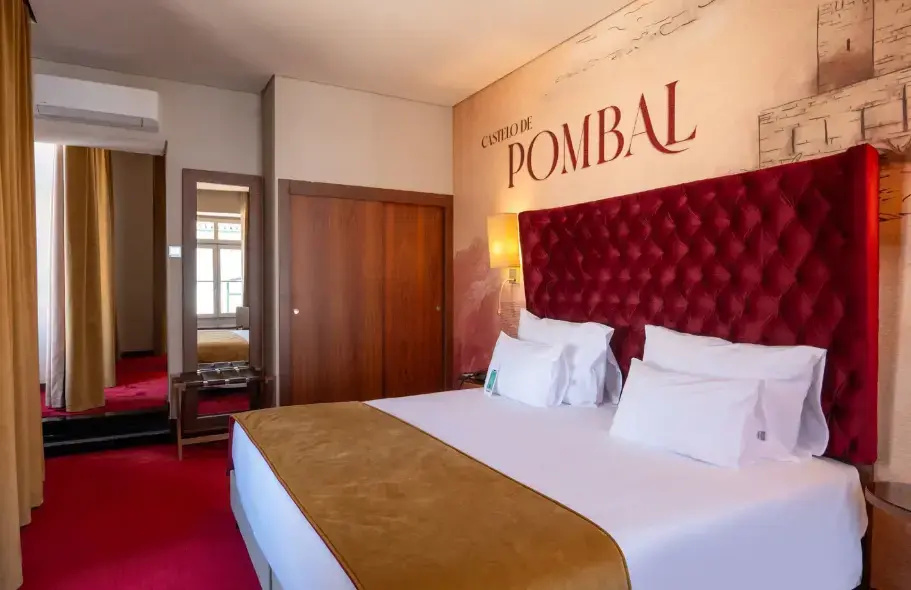 Double Suite (full double bed)