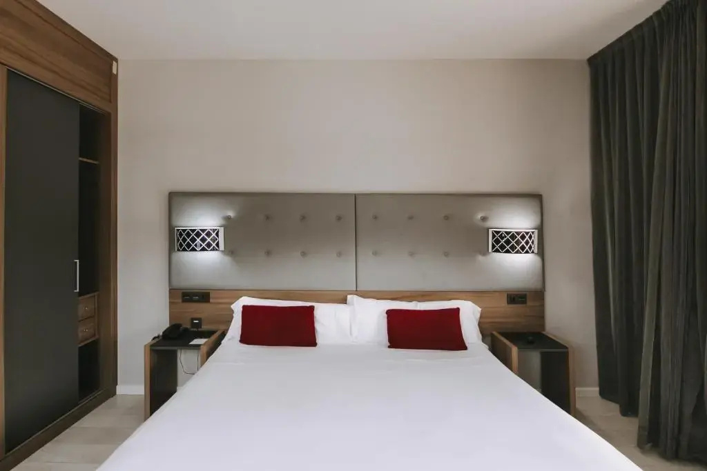 Terrace Double room (full double bed)