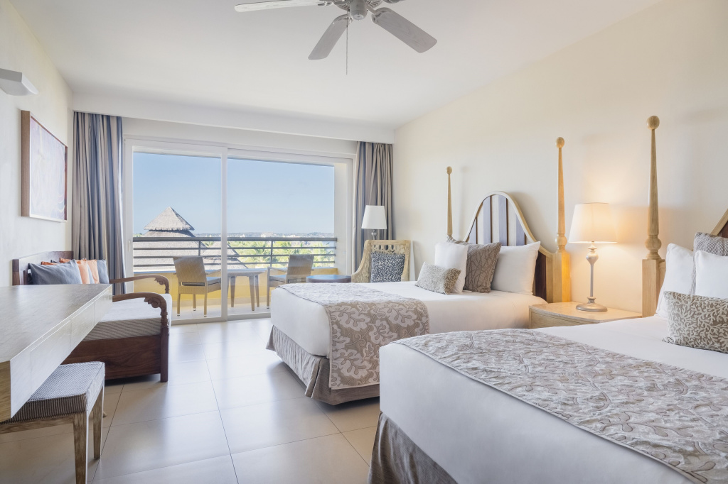 Premium Double room (twin beds)