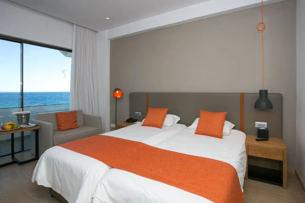 Crystal Springs Beach Hotel - Chambres
