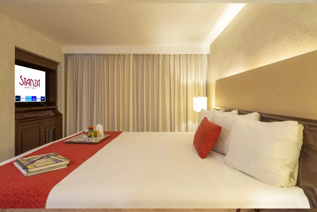 King Double Suite (full double bed)