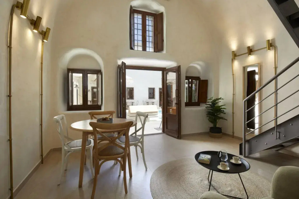 Quadruple Junior Suite