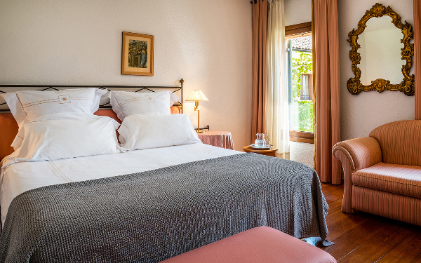 Superior Double room with view (full double bed)