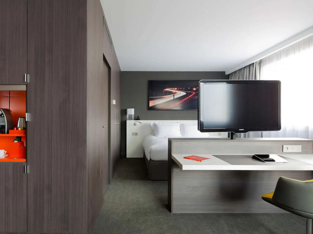 Family Double Suite (full double bed)