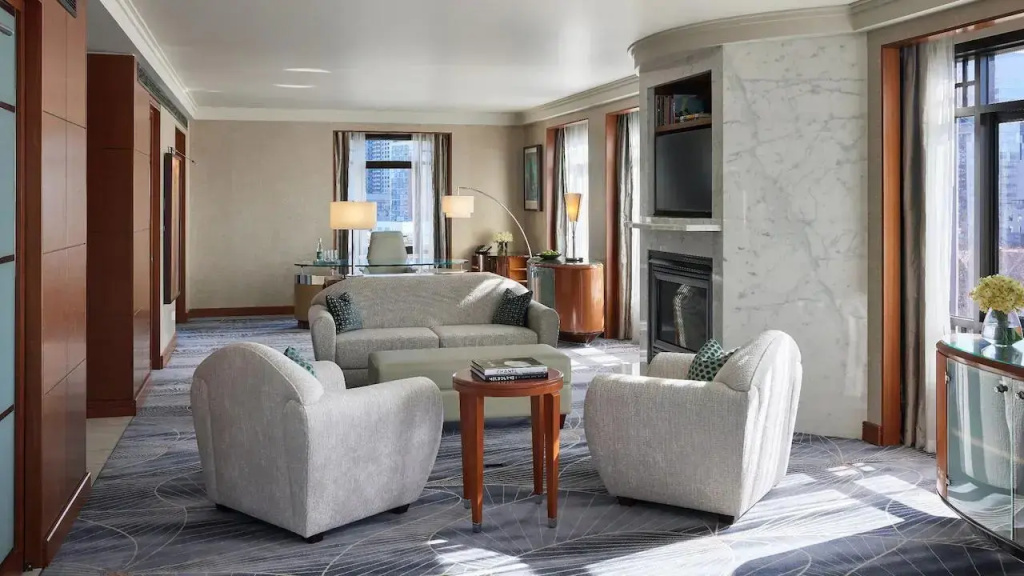 Ambassador Double Suite (full double bed)