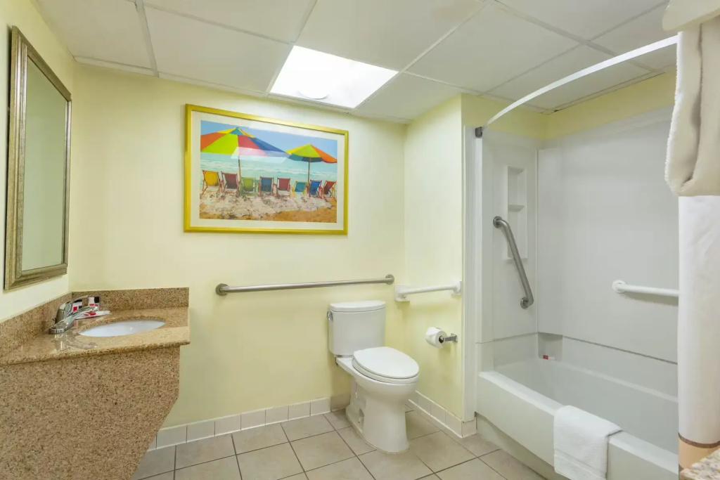 Ramada Plaza by Wyndham Virginia Beach Oceanfront - Chambres