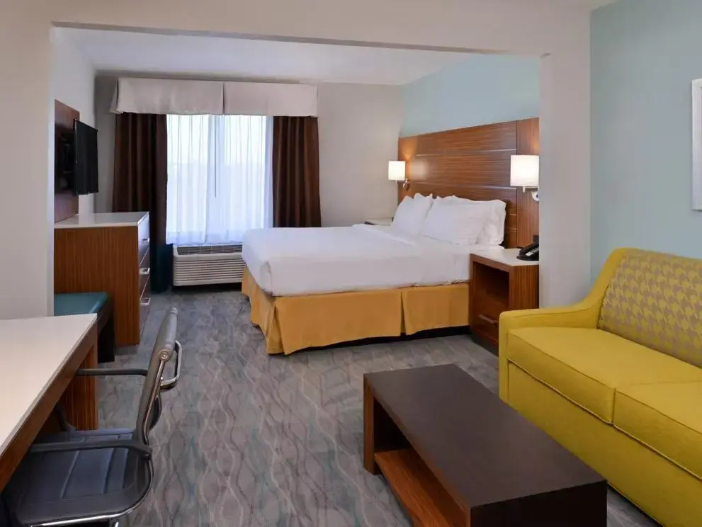 Double Suite (full double bed)