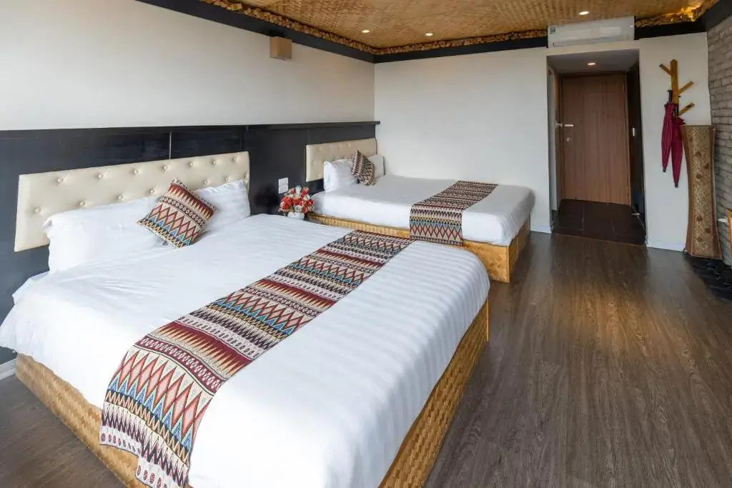 Phuong Nam Mountain View Hotel - Chambres