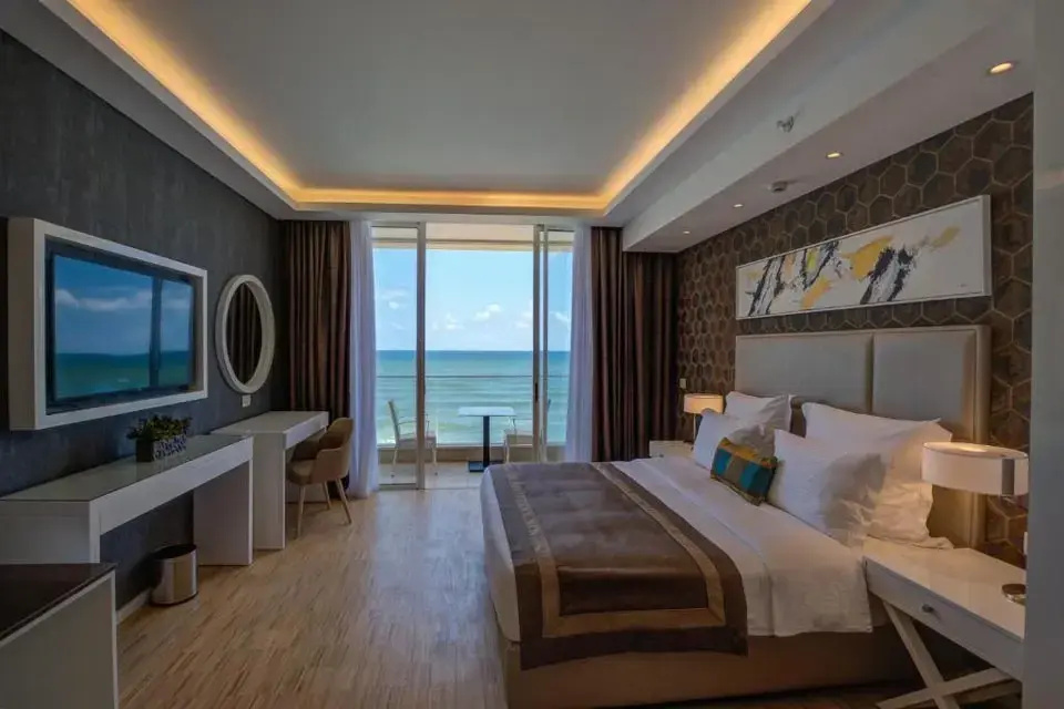Executive Double Suite (full double bed)