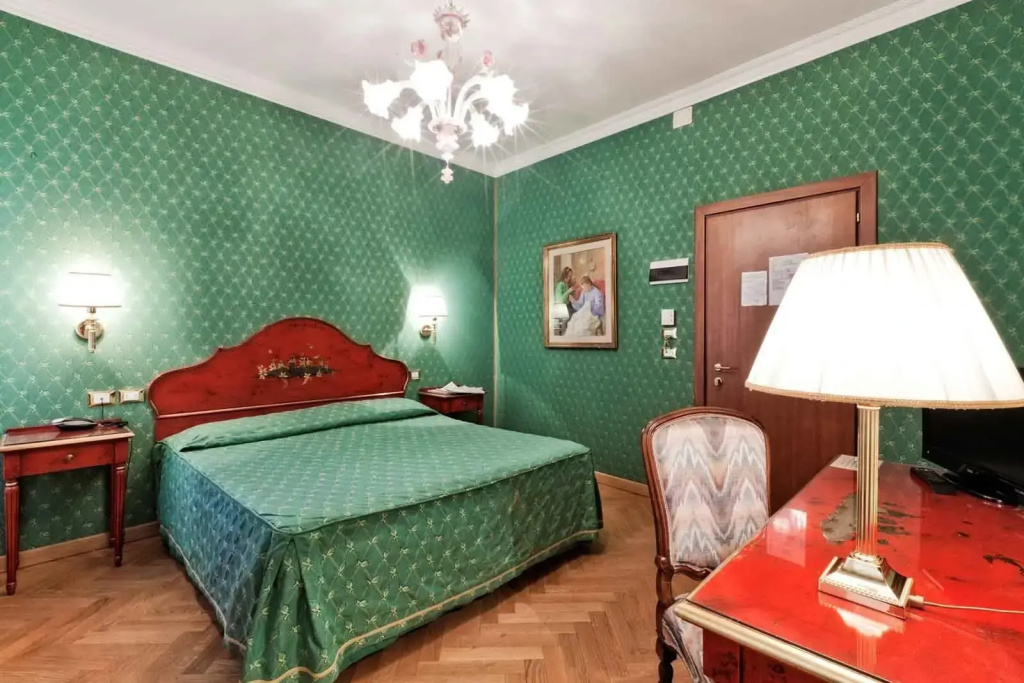 Superior room