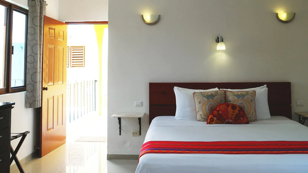 Private Terrace Double Suite (full double bed)