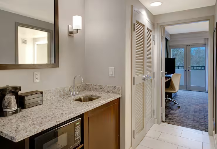 Embassy Suites by Hilton Jacksonville Baymeadows - Chambres