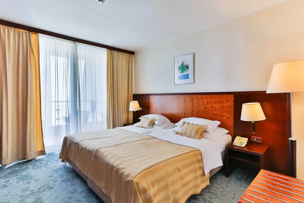 Deluxe Double Apartment (full double bed)