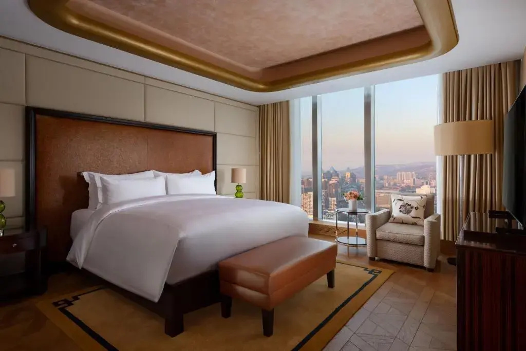 Отель The Ritz-carlton, Almaty — фото
