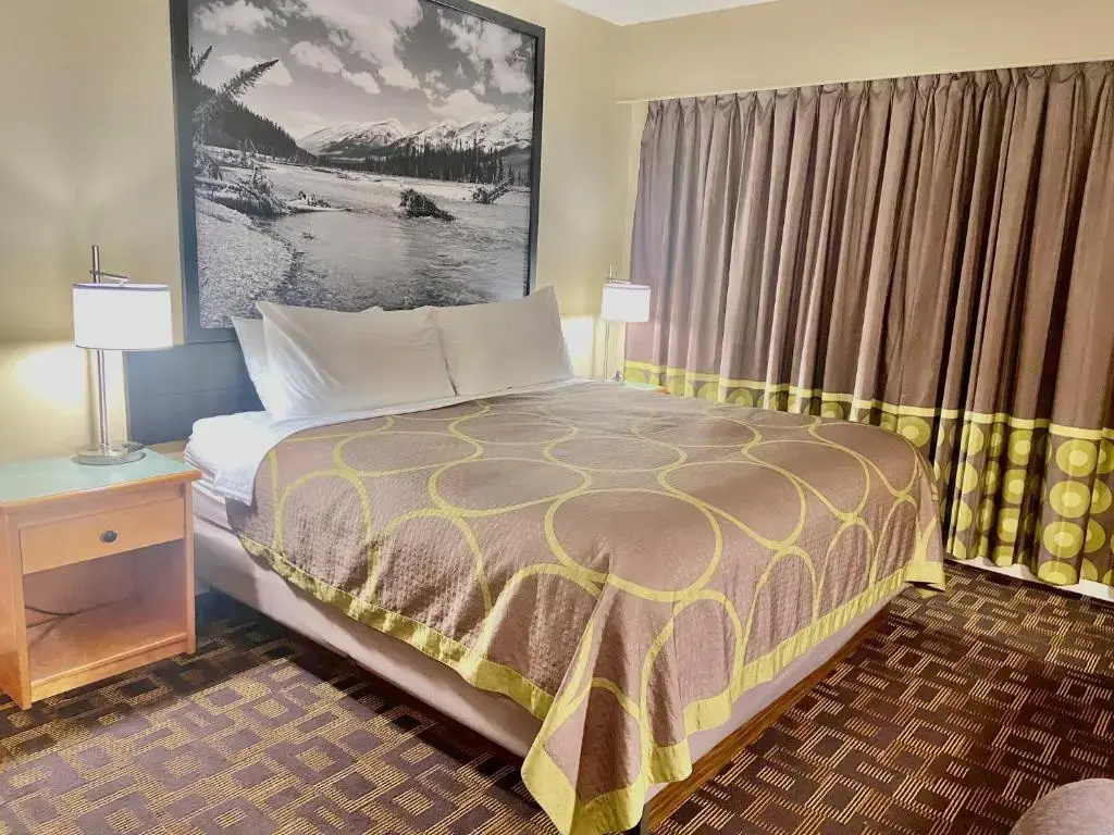 Deluxe Double Studio Suite (full double bed)