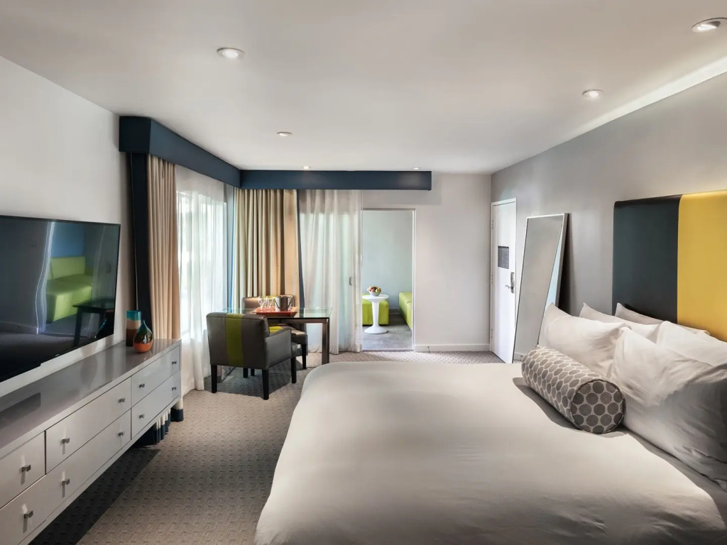 Sunset Marquis - Chambres