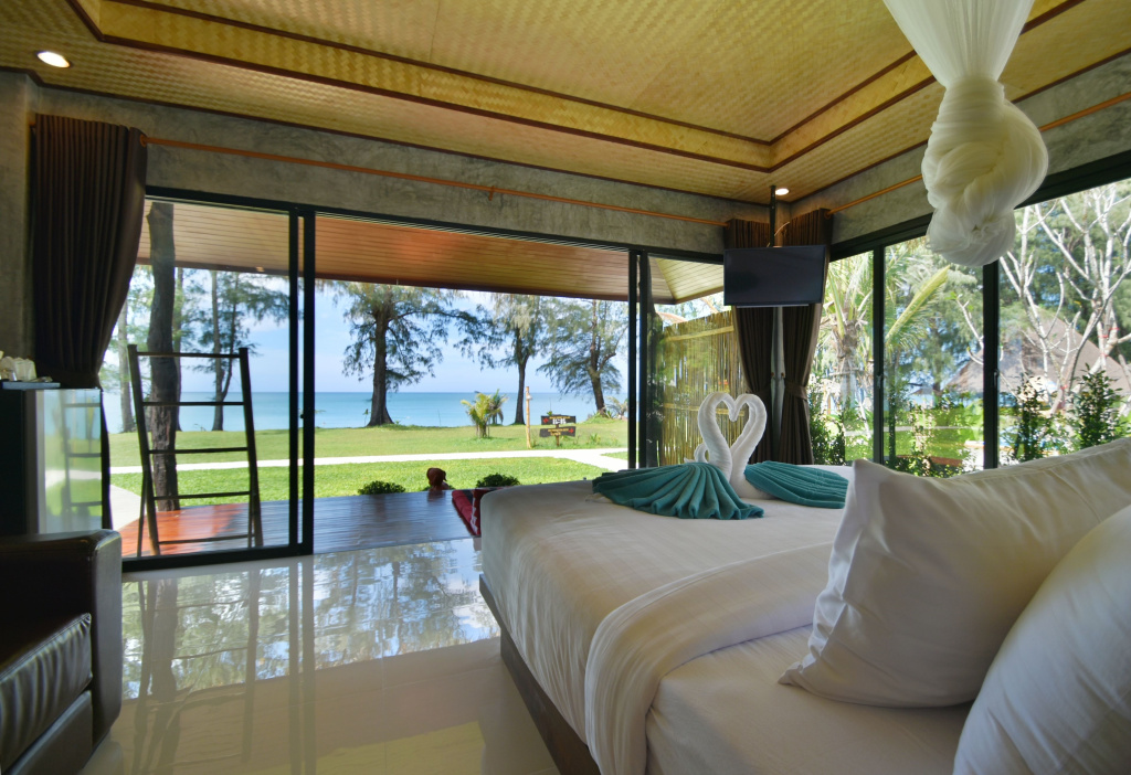 Double Villa beachfront (twin beds)