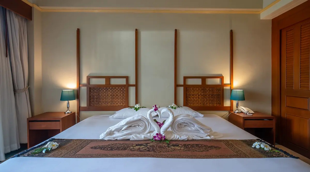 Superior Double room (full double bed)