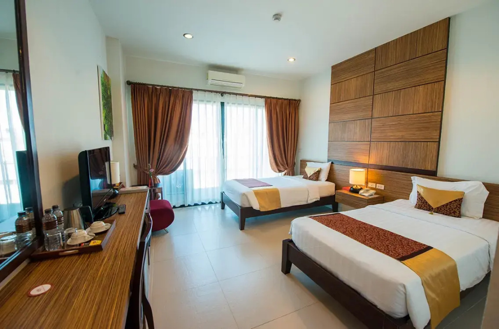 Deluxe Double room (twin beds)